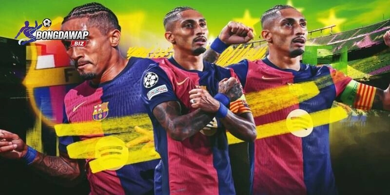 Raphinha trong màu áo Barcelona - người được coi là “chìa khóa hồi sinh của Barca” 